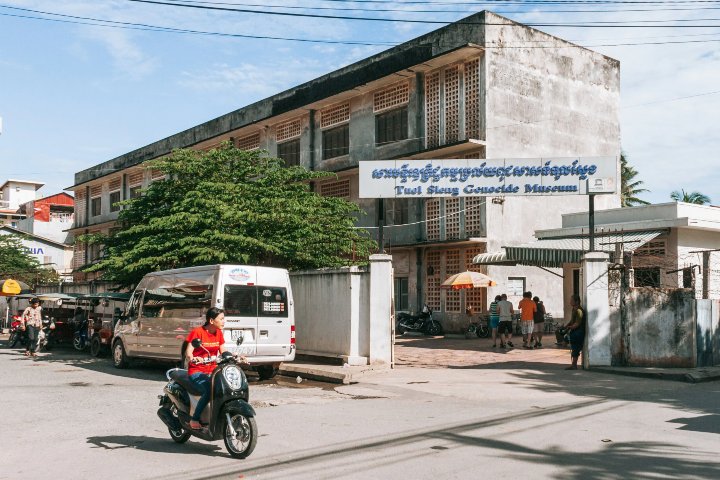 6. Museo del Genocidio de Tuol Sleng. Foto - Tuol Sleng Genocide Museum (Expedia)