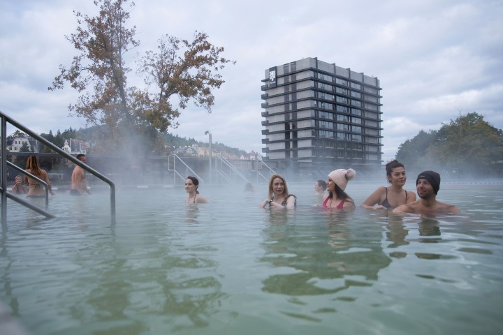 7. Aguas termales en Saunia Thermal en Karlovy Vary. Foto - Saunia Thermal Resort