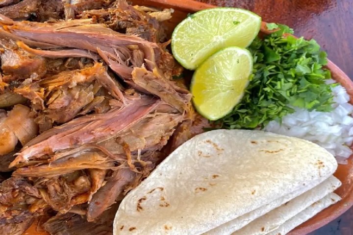 EXTRA. Barbacoa Hidalguense. Foto - Mexico Social