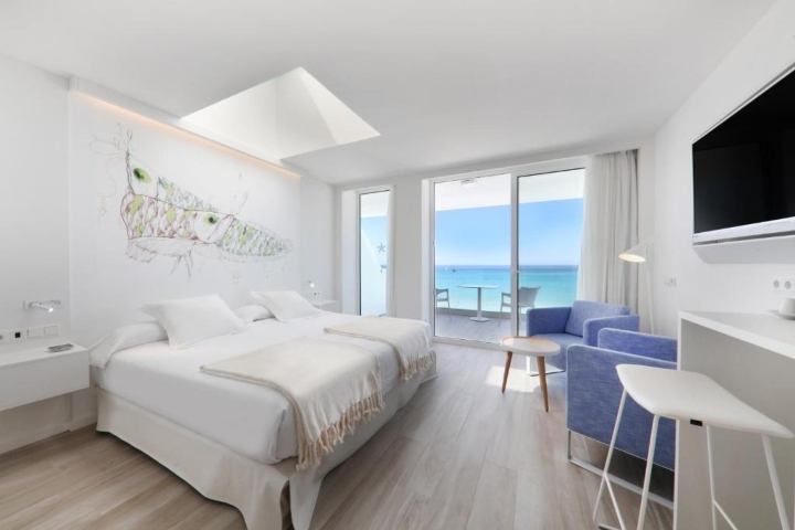 EXTRA. Habitación en el Iberostar Waves Bahia de Palma. Foto - Iberostar Hotels & Resorts (Expedia)