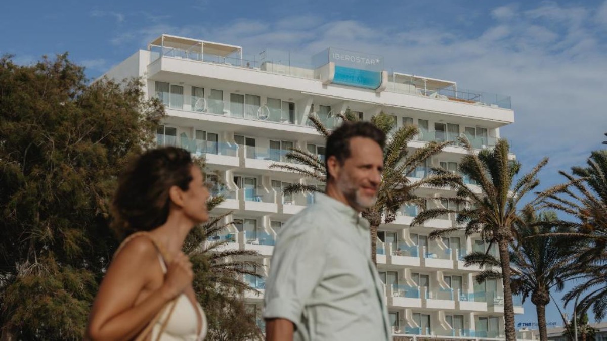 MALLORCA INAUGURA PRIMER HOTEL IMPULSADO POR HIDRÓGENO VERDE. FOTO - Iberostar Hotels & Resorts (Booking)