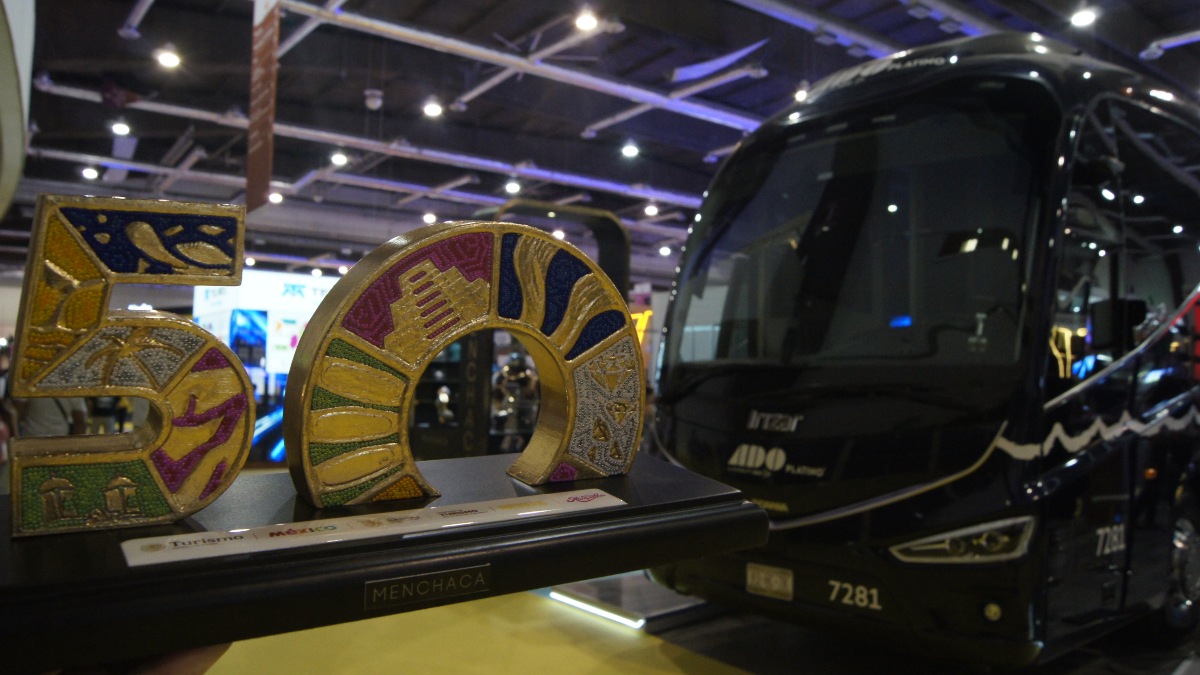 TURIBUS ANUNCIA NUEVAS EXPERIENCIAS DURANTE EL TIANGUIS TURÍSTICO