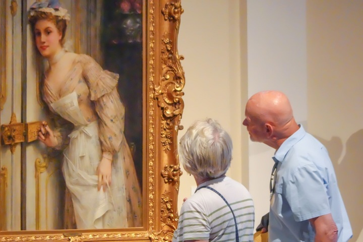 Visitantes en el Museo Lightner. Foto - Lightner Museum (Facebook)