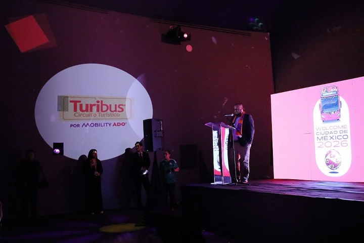 1. Conferencia de nuevas experiencias de Turibus. Foto - @turibusmx (Instagram)