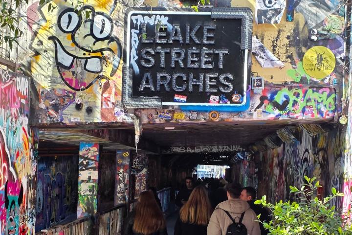 1. Entrada de Leake Street Arches. Foto - @morethanbeautywithmarie (Instagram)