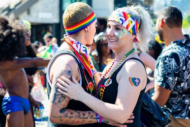 1. Pareja durante LA Pride 2019. Foto - LA Pride (Facebook)