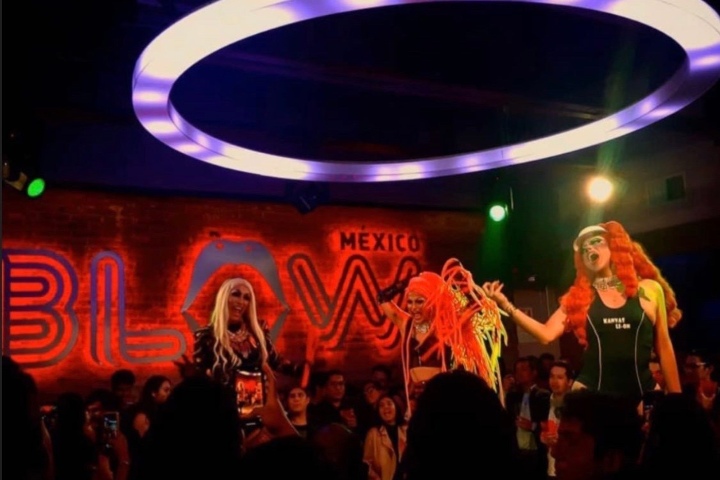 3. Show drag en el Blow Bar de la Zona Rosa. Foto - Blow Bar (Google Maps)