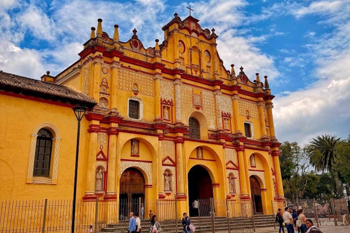 4. Catedral de San Cristóbal de las Casas. Foto - San Cristóbal De Las Casas Chiapas (Facebook)