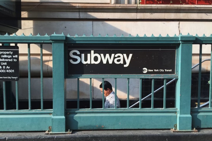 4. Metro de Nueva York. Foto - Wells Baum (Unsplash)
