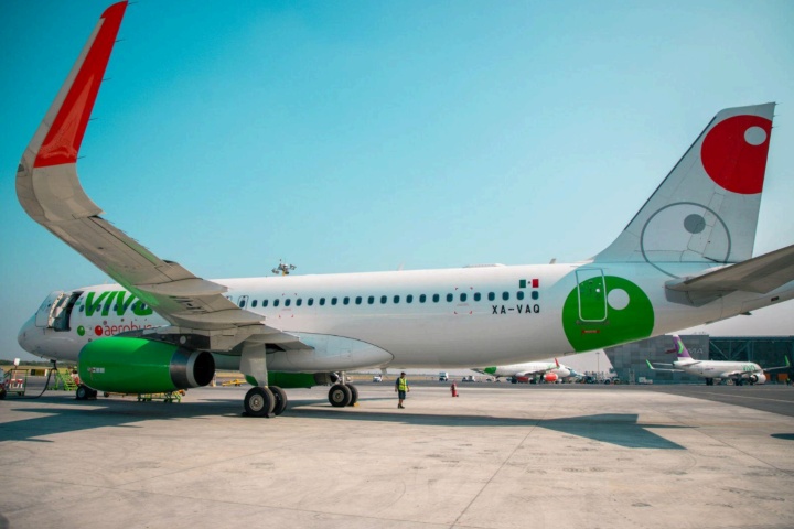 4. Primer avión de Viva en contar con la nueva tecnología de Wi-Fi satelital. Foto - Archivo Viva