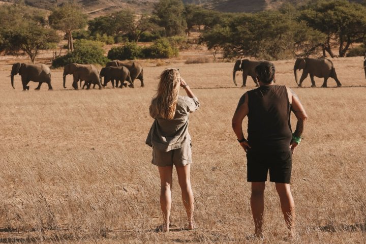 5. Fotógrafos en Damaraland. Foto - Matimba Just Safari (Facebook)