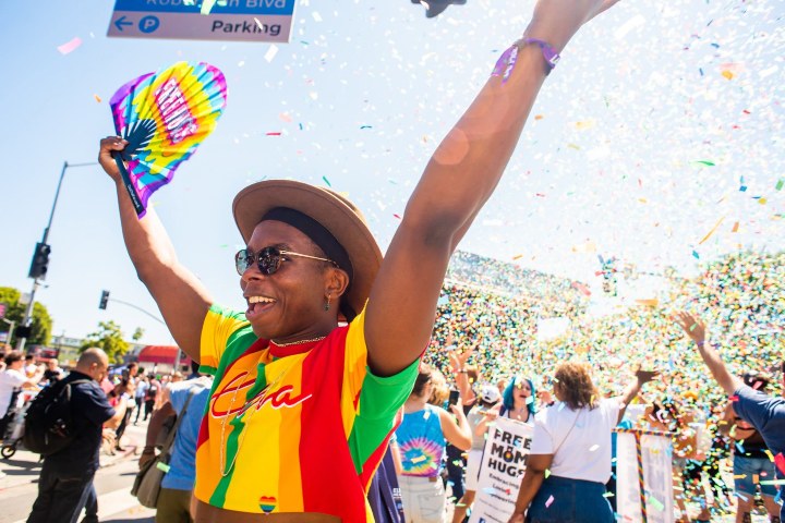 9. Asistente en LA Pride. Foto - LA Pride (Facebook)