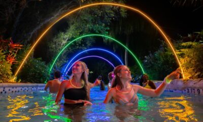 AQUAGLOW 2026 EN AQUATICA ORLANDO. Foto - Aquatica