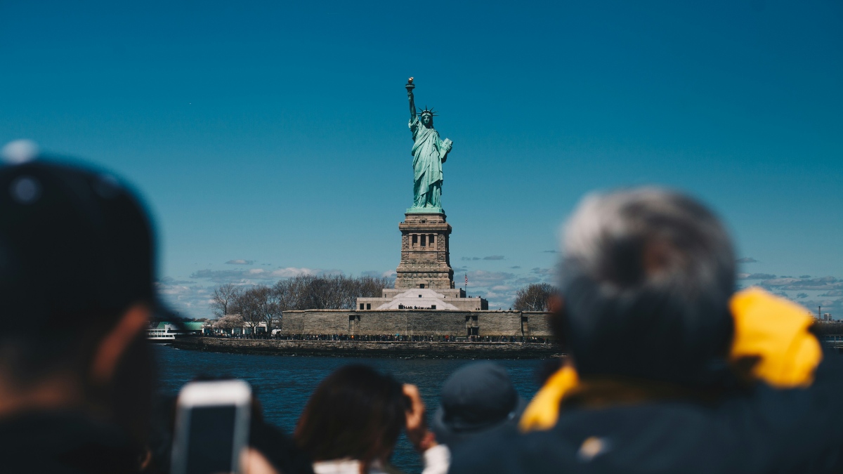 COMO VIAJAR A NUEVA YORK SIN GASTAR DEMASIADO. Foto - Jenny Marvin (Unsplash)