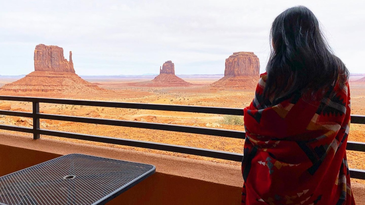 THE VIEW HOTEL EN MONUMENT VALLEY. Foto - @lizbogart76 (Instagram)