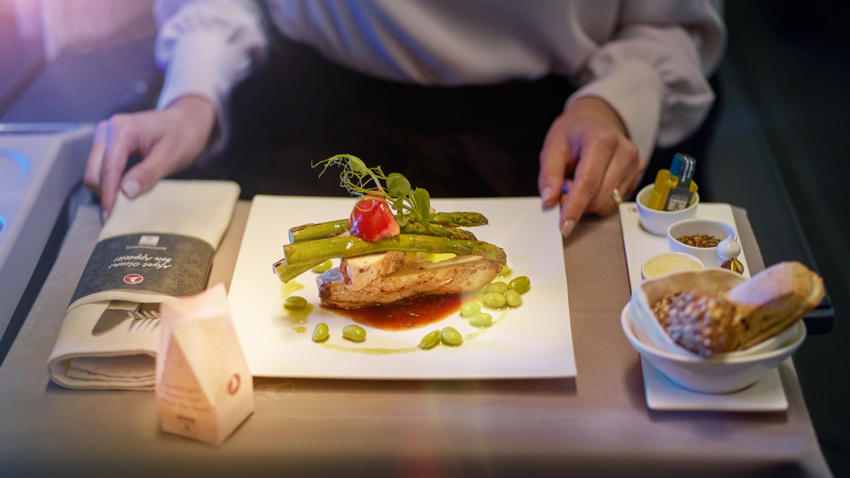 TURKISH AIRLINES RECIBE PREMIO APEX 2026 POR MEJOR COMIDA. Foto - Changi AirportTURKISH AIRLINES RECIBE PREMIO APEX 2026 POR MEJOR COMIDA. Foto - Changi Airport