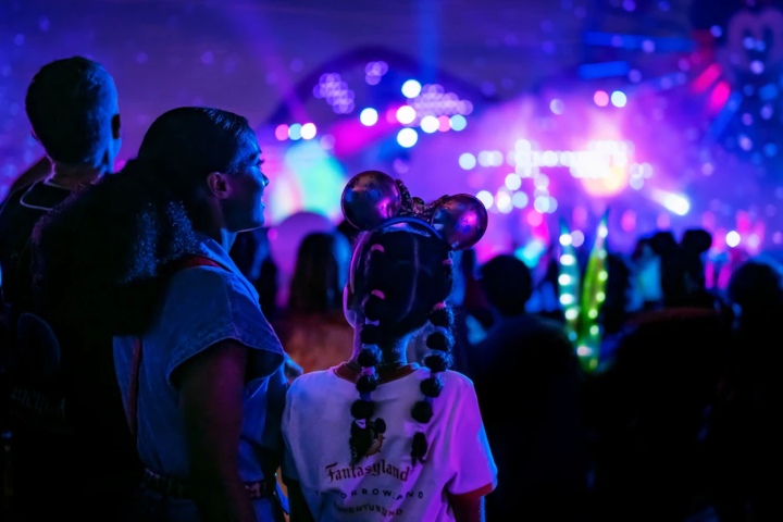 1. Evento nocturno en Disneyland. Foto - Disneyland