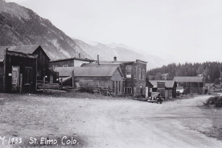 3. Antigua fotografía de St. Elmo (alrededor de 1933). Foto - Now This is Colorado (Facebook)