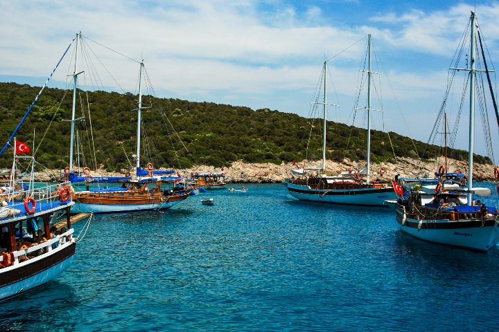 3. Barcos en Bodrum. Foto - Engin Yapici (Unsplash)