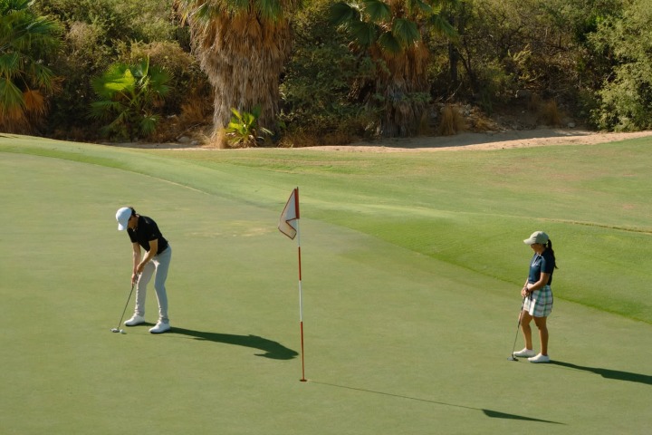 4. Golfistas en Cabo Del Sol Course. Foto - Park Hyatt Cabo Del Sol (Facebook)