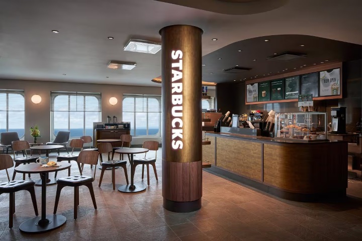 5. Starbucks en Norwegian Cruise Line. Foto - Norwegian Cruise Line