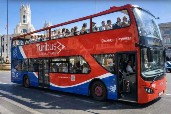 5. Turibus. Foto - @confinesturismo (Instagram)