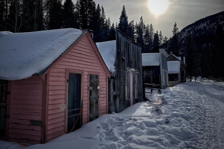 7. Invierno en St. Elmo, Colorado. Foto - @amandagoebelburrier (Instagram)