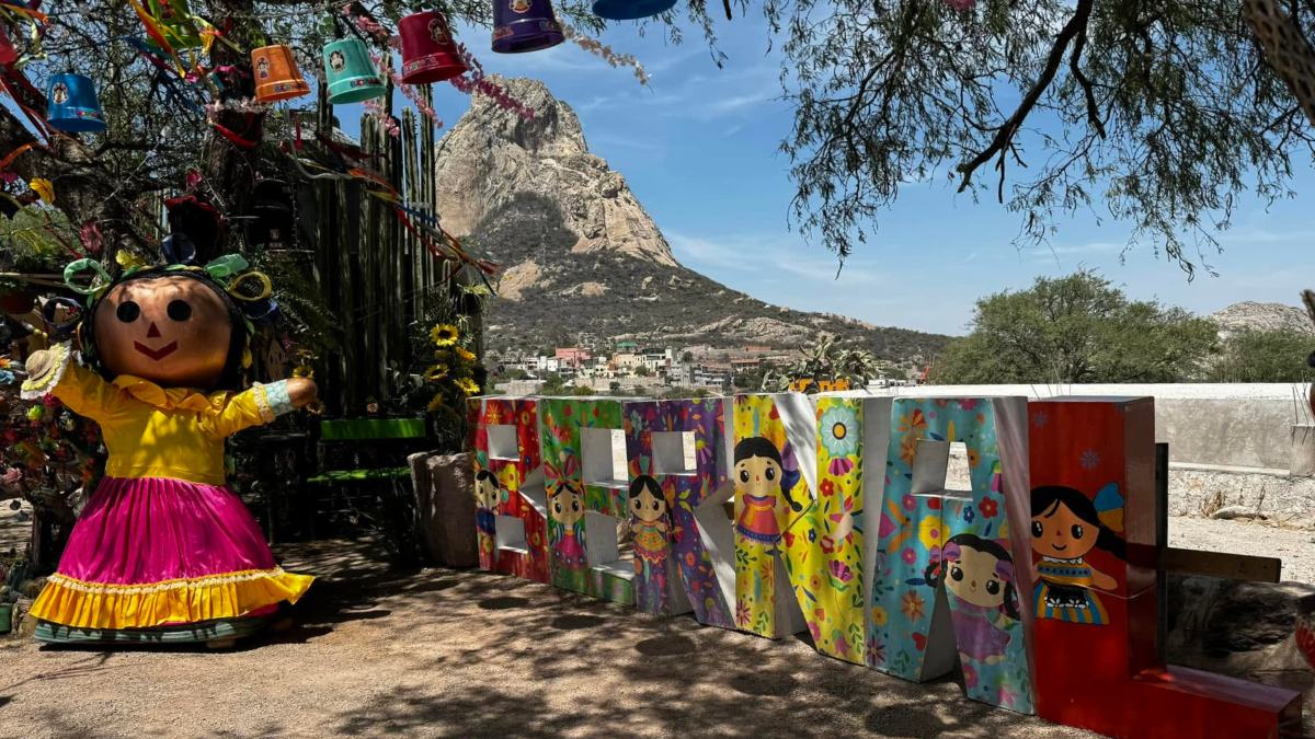MIRADOR LA LELÉ EN PEÑA DE BERNAL. Foto - Mirador “la lele” (Facebook)
