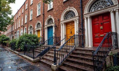 POR QUE LAS PUERTAS DE DUBLIN SON DE COLORES. Foto - hybridproperty