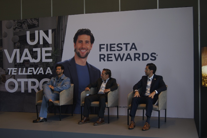 1. Anuncio de Diego Klein como embajador de Fiesta Rewards. Foto - Gus Espinosa
