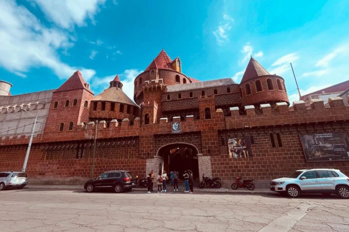 1. Castillo Barakah. Foto - @_kimina_1 (Instagram)