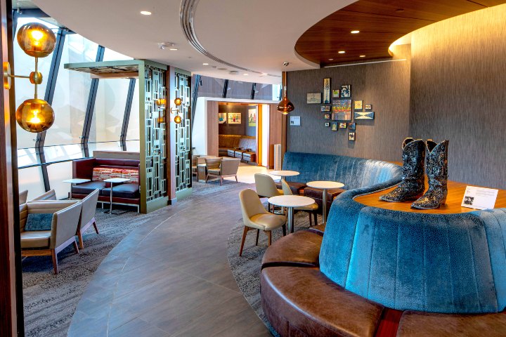 Delta Sky Club en Austin. Foto. - Delta Professional