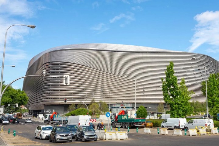 3. Estadio Santiago Bernabéu. Foto - Booking (Turibus Madrid Moderno)