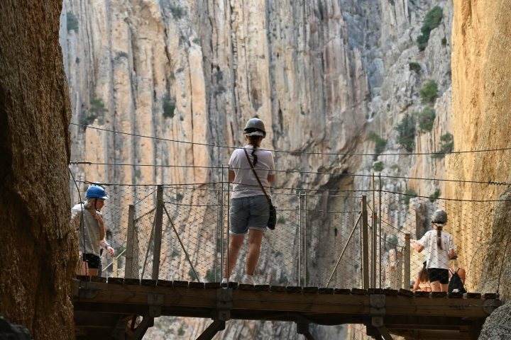 3. Visitante en el Caminito del Rey. Foto - Caminito del Rey (Facebook)