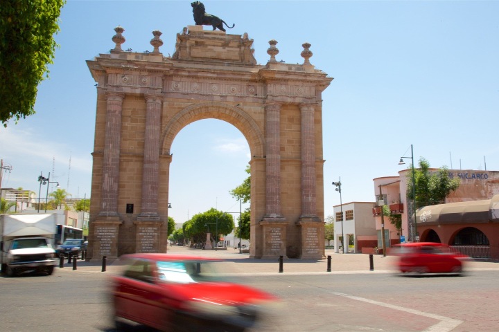 5. Arco de León. Foto - León (Expedia)