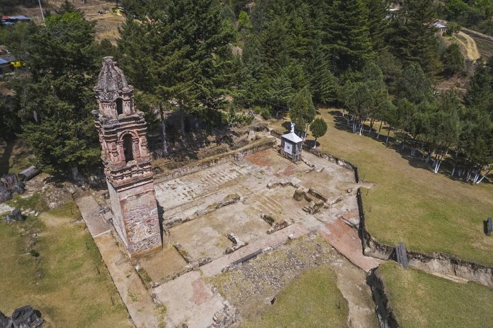 6. Iglesia del Carmen en Tlalpujahua. Foto - Tlalpujahua Michoacán (Facebook)