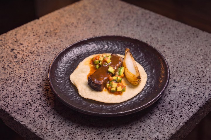 7. Taco de short Rib de Alexis Torres. Foto - Archivo Marriott Bonvoy