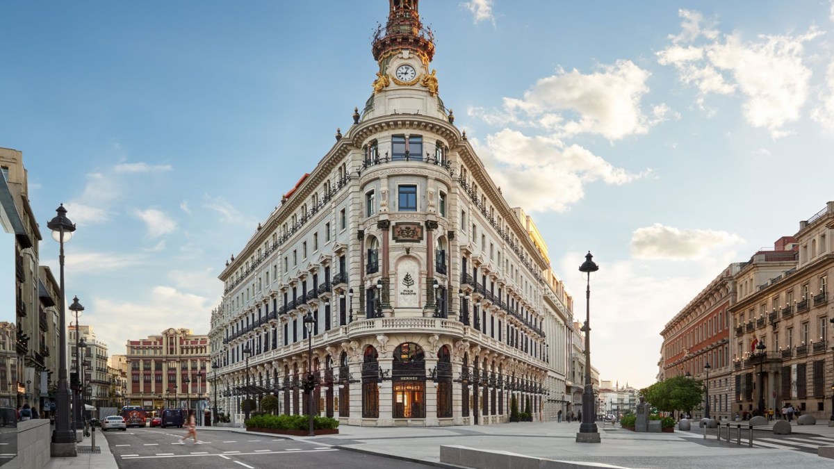 TURIBUS MADRID MODERNO. Foto - Booking
