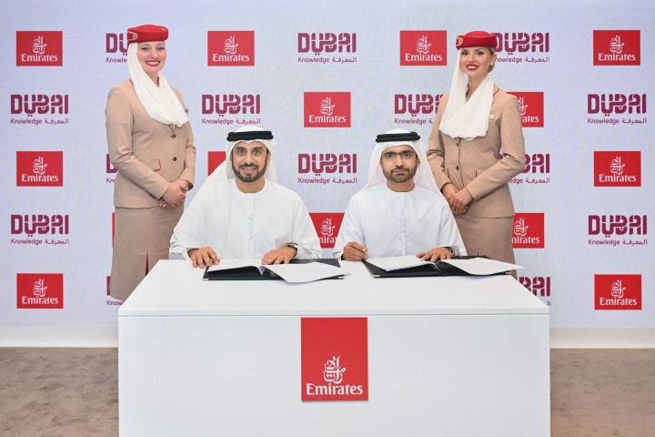 Firma del Memorando de Entendimiento (MoU) entre Emirates y la KHDA. Foto. - Emirates Media Centre