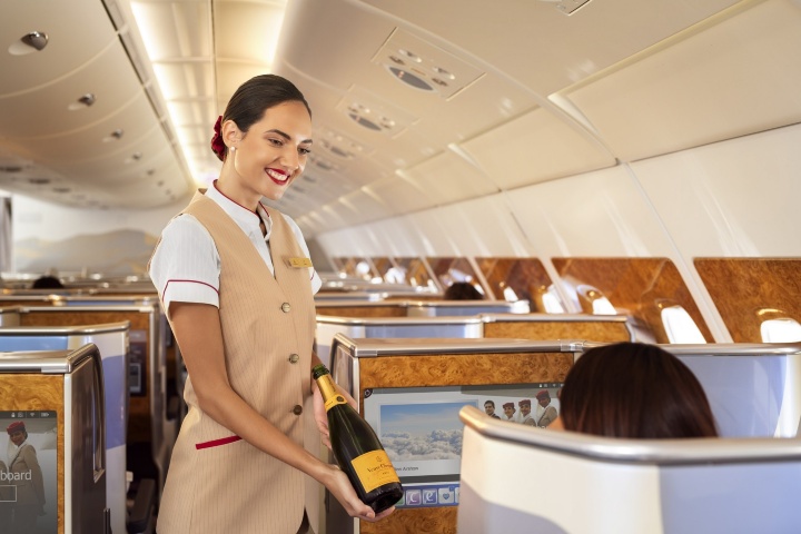 1. Vino en Emirates. Foto - Emirates