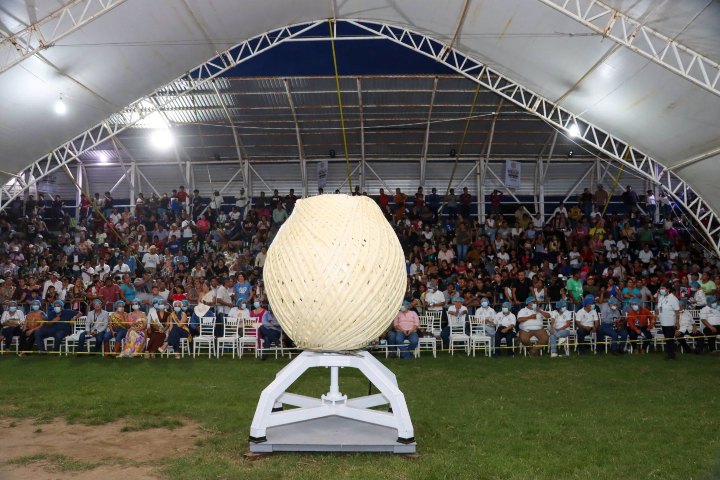 2. El Queso de Hebra Más Grande del Mundo. Foto - H. Ayuntamiento de Pijijiapan 2024 - 2027 (Facebook)
