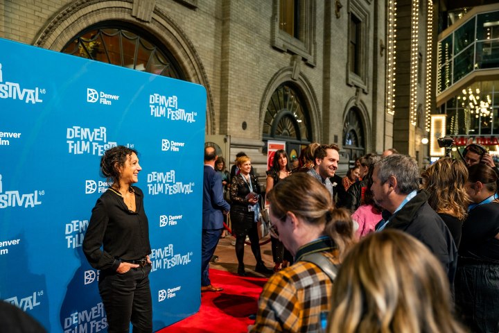 3. Alfombra roja durante el Denver Film Festival 46. Foto - @Ellie Caulkins Opera House (Instagram)