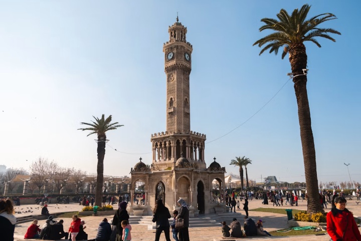 3. Izmir. Foto - Collab Media (Unsplash)