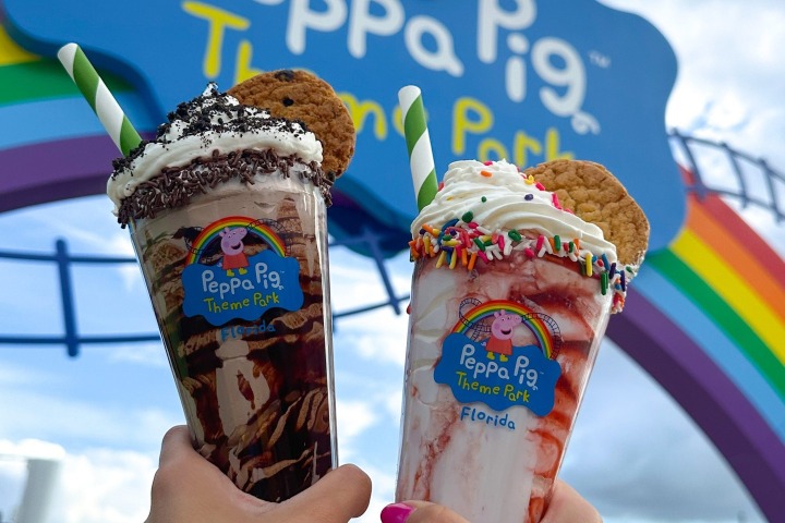 3. Muddy Puddle Milkshakes. Foto - @peppapigthemeparkflorida (Instagram)