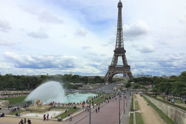 3. Torre Eiffel. Foto - Nikita Patel (Unsplash)