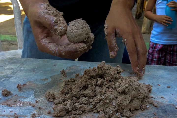 4. Bolitas de chogosta. Foto - Centro De Documentacion Del Son Jarocho (Facebook)