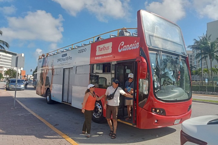 5. Parada en el Turibus Cancún. Foto - Turibus Cancún (Facebook)