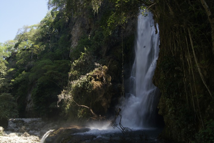 6. La Cascada del Aguacate. Foto - Gus Espinosa