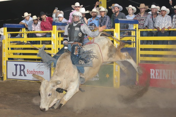 6. Rodeo. Foto - Festival Rodeo Saltillo (Facebook)