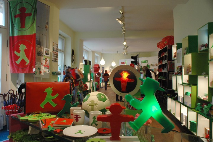 6. Tienda de Ampelmann en Berlín. Foto - Ampelmann